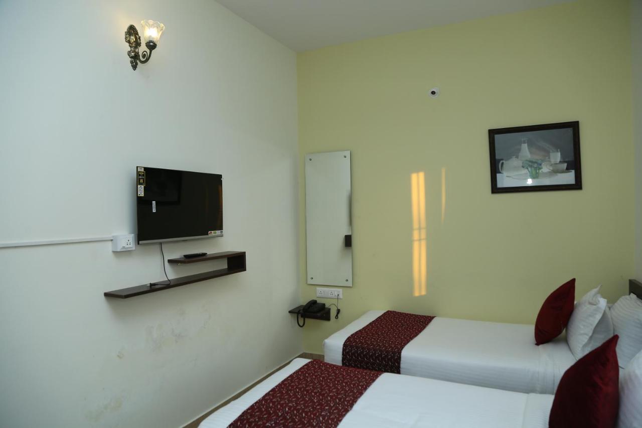 Hotel Bangalore Airport Inn, Airport Pickup & Drop Available 24X7 Yelahanka Exterior photo